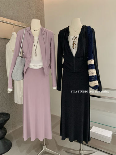 【Y.JIA 伊嘉】连帽卫衣+蕾丝拼接长袖T恤+高腰A字半裙Y26-3312