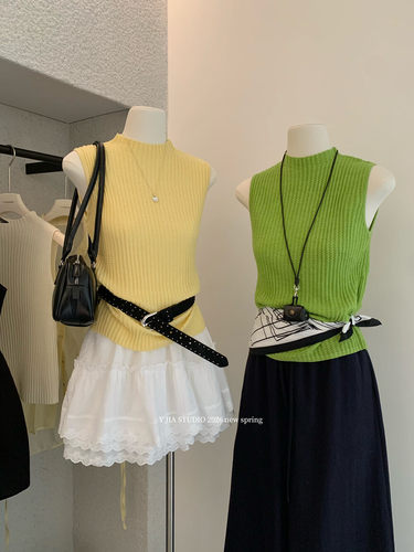 【Y.JIA 伊嘉】肌理感华夫格面料单穿/内搭立领无袖针织衫背心310