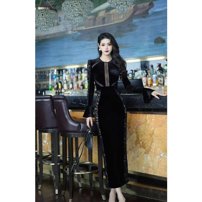 尤克菲儿 轻奢高定丝绒拼接蕾丝气质优雅修身显瘦连衣裙