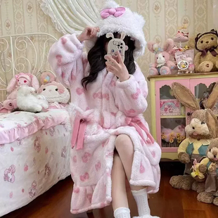 可爱凯蒂猫珊瑚绒睡衣女秋冬季小猫咪秋冬款法兰绒加厚冬天毛绒绒