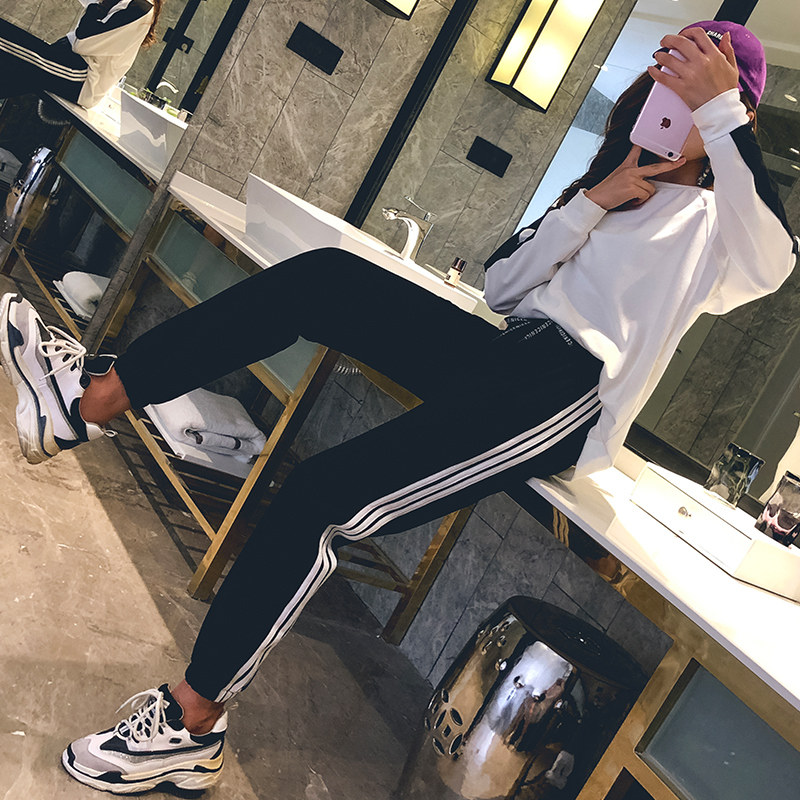 Sports pants Easy have more cash than can be accounted for Haren Three bars Student pants 2018 Korean Edition Show thin black Casual pantsin the Women's clothing/Boutique , Pants , Casual pants  category - from Buy2taobao.com to provide professional Taobao agent buy service