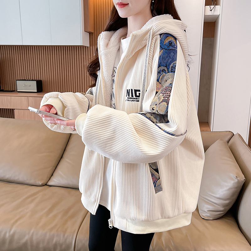 女大童灯芯绒羊羔毛加厚外套外套秋冬初中学生国潮刺绣棒球服棉衣