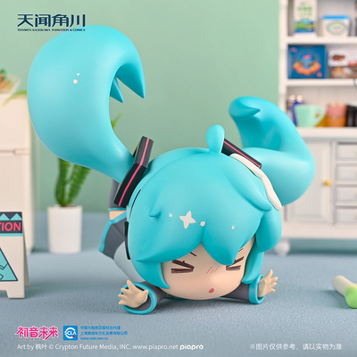 摔倒的初音未来系列盲盒手办
