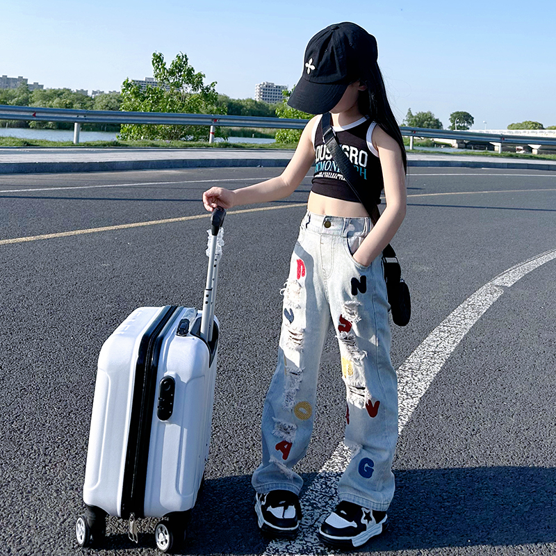 韩国女童字母破洞牛仔裤2025夏季高腰直筒刺绣宽松显瘦牛仔时尚潮