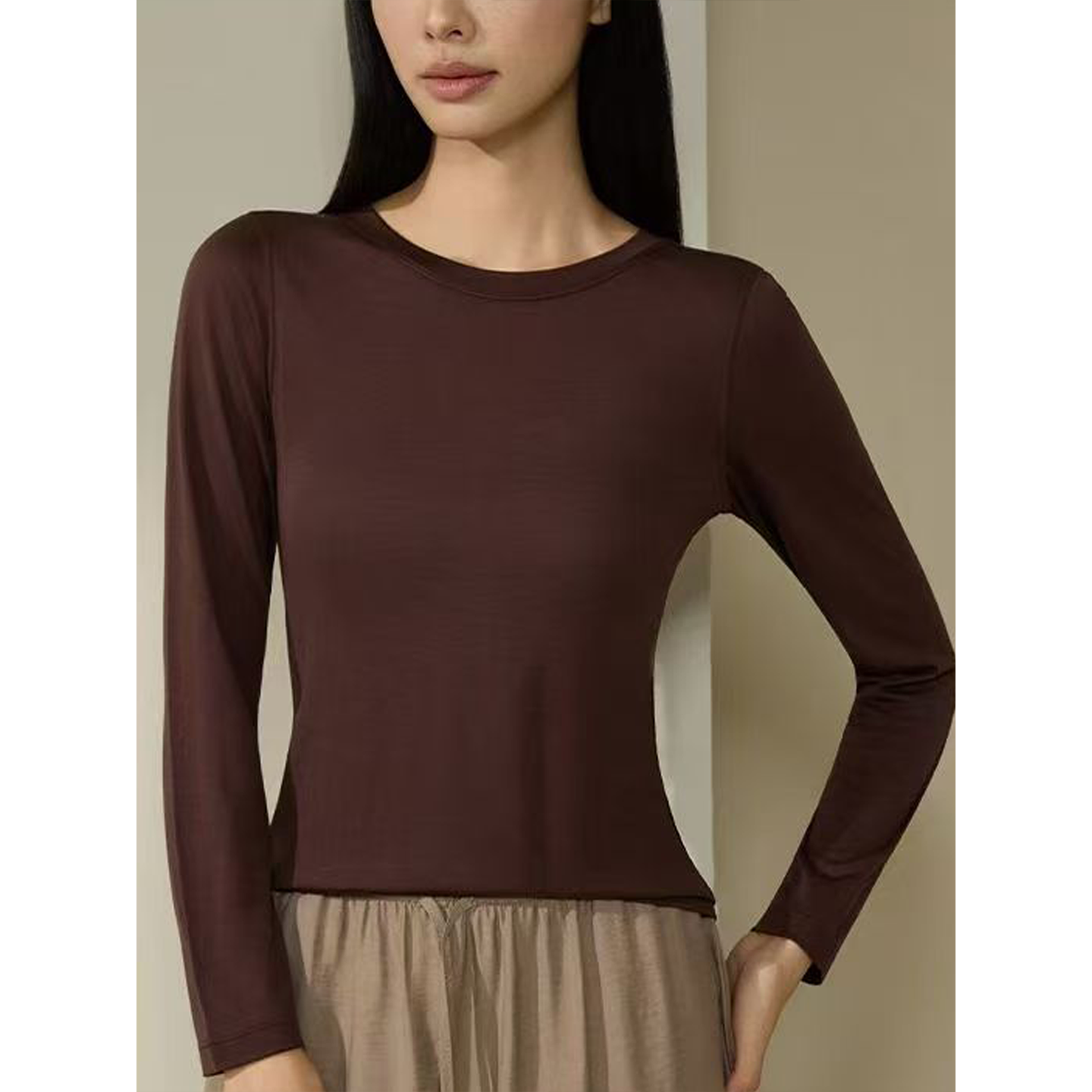 亲肤舒适 Fimage有致 桑蚕丝吸湿透气圆领显瘦保暖上装