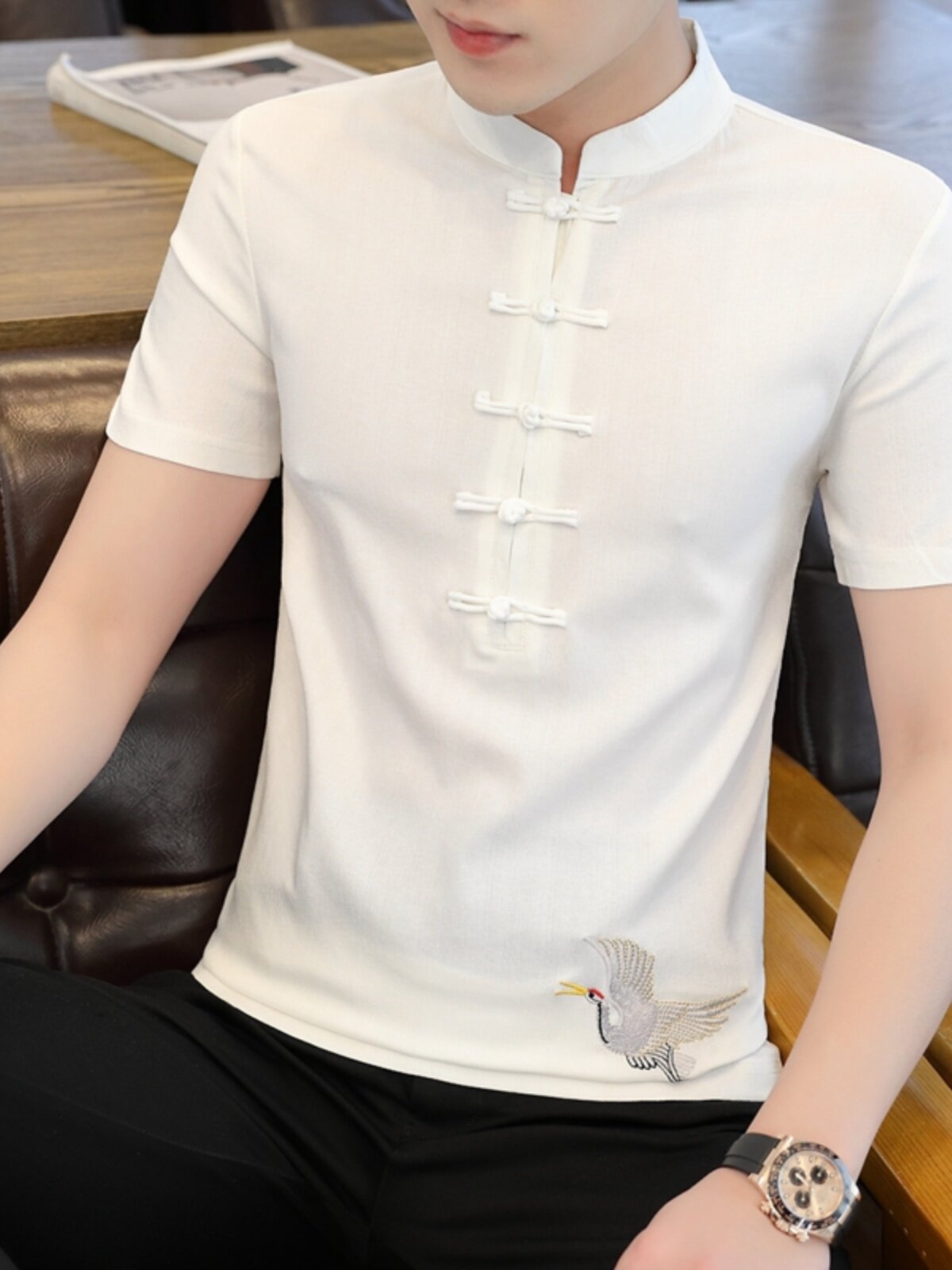 SUMMER MENS COTTON AND LINEN SHORT SLEEVE STAND COLLAR WHITE DISC BUCKLE TANG DRESS YOUTH LINEN LOOSE LARGE SIZE T-SHIRT EMBROIDERED HANFU