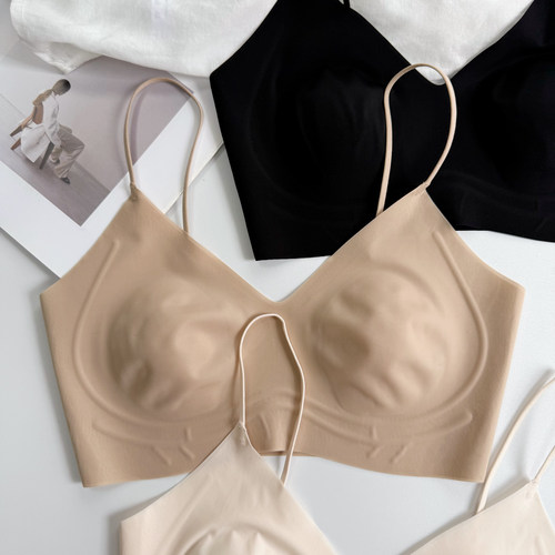 隐形王者！超薄粉底液细肩带内衣