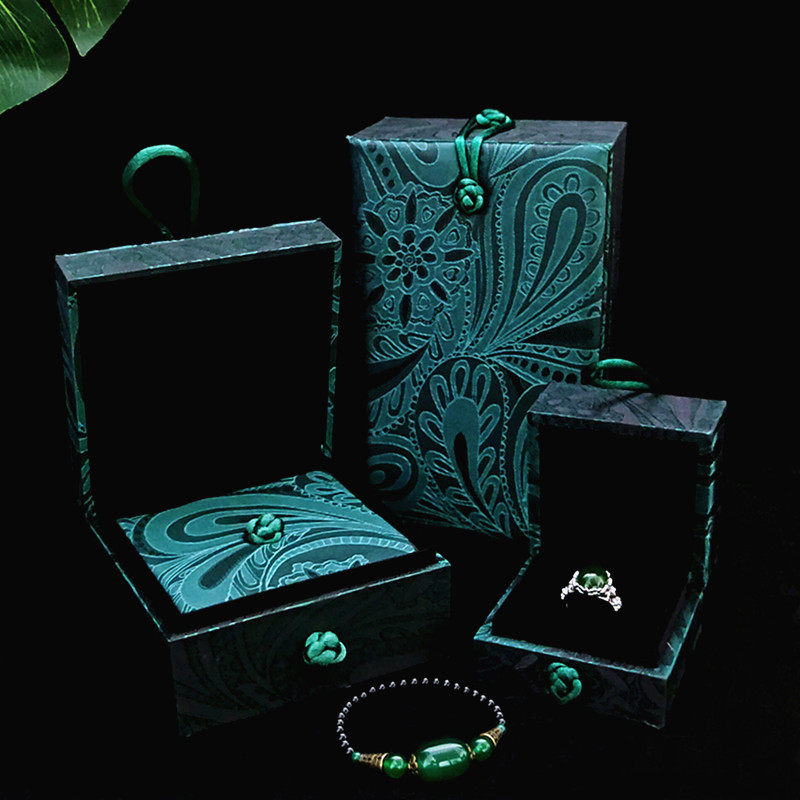 圣诞高档盘扣锦布首饰盒中式复古翡翠玉器佛珠手串手镯项链文玩盒,饰品/流行首饰/时尚饰品新,首饰盒,淘宝优惠券,粉丝福利购,淘宝优惠卷