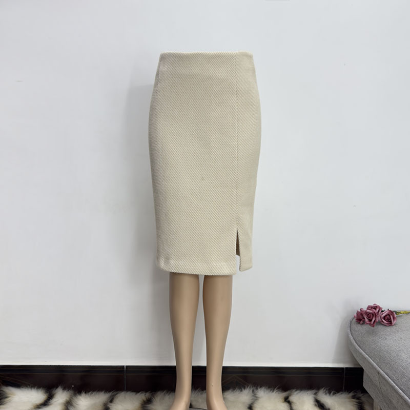 小香风毛呢半身裙开叉中长款