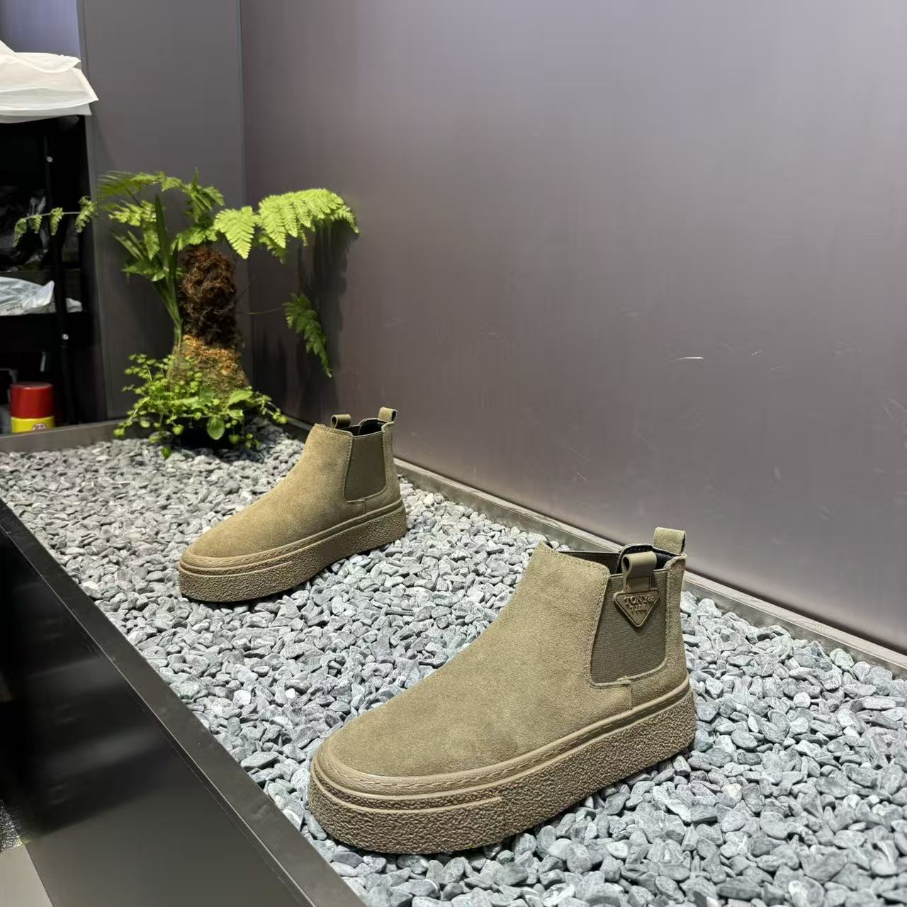 切尔西靴一脚蹬纯色厚底休闲男鞋