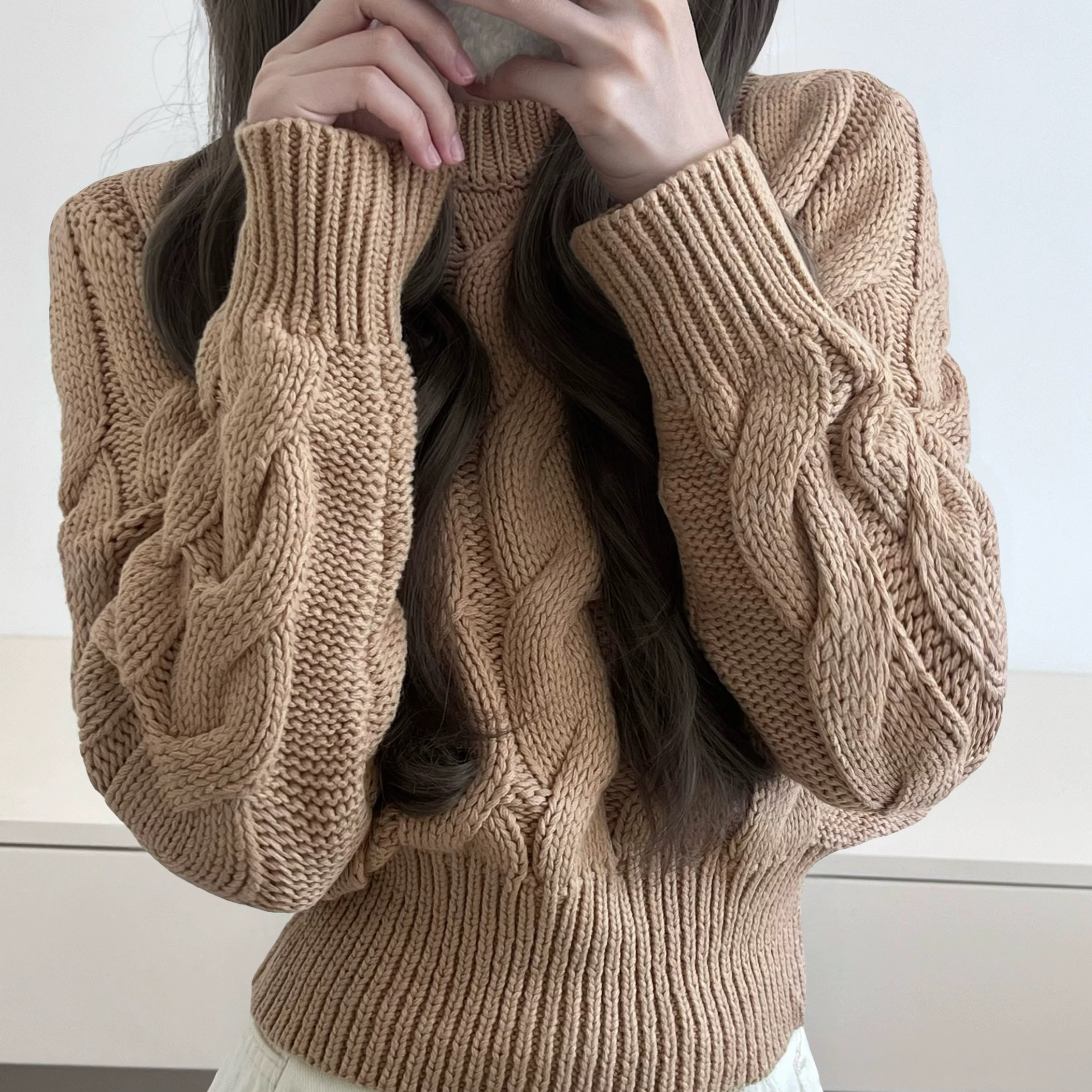 韩系麻花纹套头高领毛衣女秋冬厚实软糯复古针织衫卡其色纯色通勤