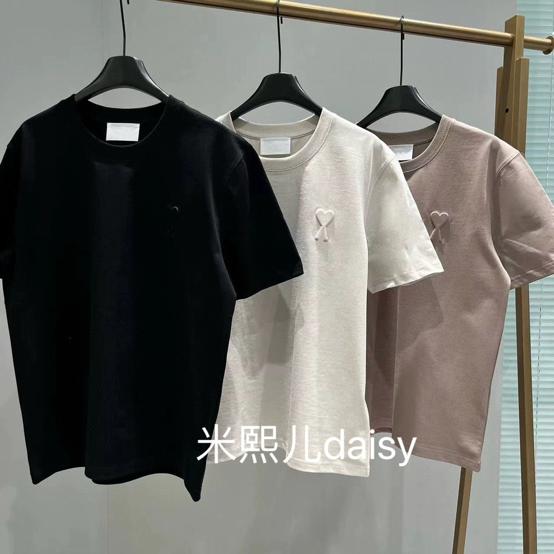 春夏新款浮雕logo中爱心圆领T恤