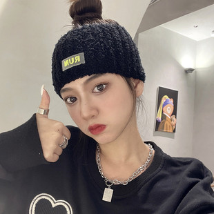 珊瑚绒秋冬保暖毛线宽边简约发带女百搭户外运动头箍贴标网红头饰