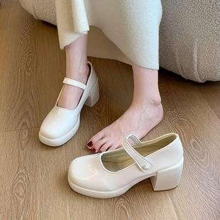 白色粗跟法式玛丽珍女鞋子高跟2025春夏新款小皮鞋仙女单鞋配裙子