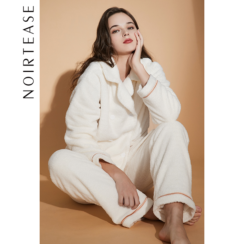 蓬松柔软，保暖舒适