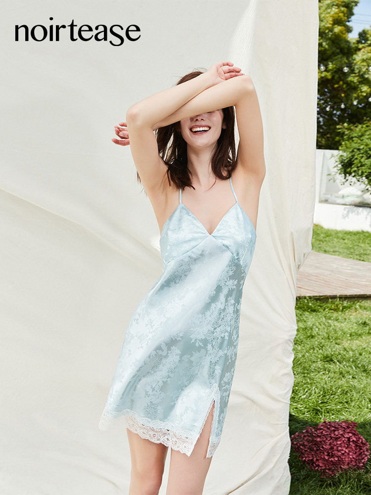 NoirTease奈黎诗夏季薄款性感丝质睡裙女士提花侧开叉打底吊