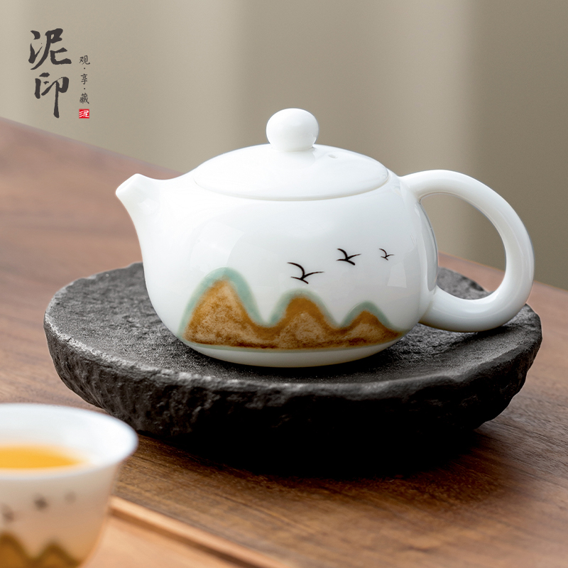 泥印国风羊脂玉瓷西施壶茶壶