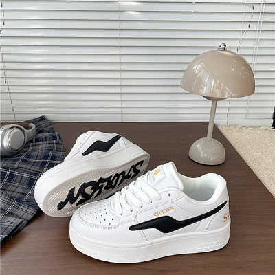 易少年 厚底板鞋女ins潮2026春季新款港风小众百搭运动休闲小白鞋