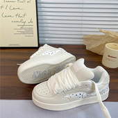 学生百搭休闲板鞋 易少年 女ins潮2025冬季 新款 韩版 小众奶油面包鞋