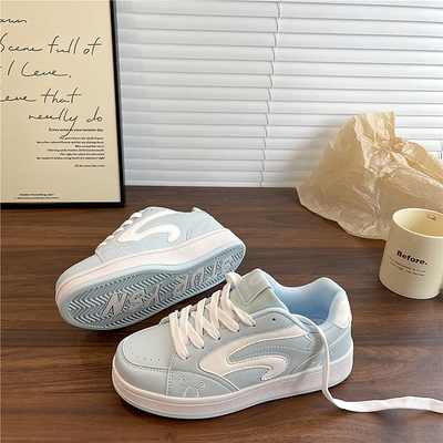 易少年 原创水月色面包鞋女ins潮2025夏季新款板鞋百搭休闲小白鞋