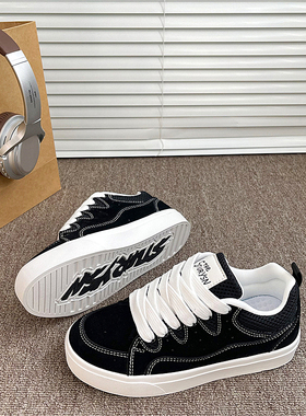 痞帅黑色男鞋2026春季新款学生韩版厚底百搭ins潮运动休闲板鞋女