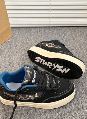 美式黑色豹纹复古港风情侣男鞋ins百搭板鞋女2025冬季新款面包鞋