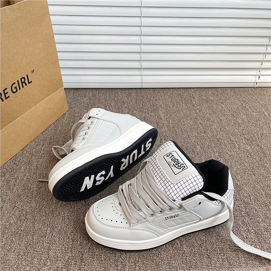 港风高级灰百搭面包鞋女潮2025冬季新款学生板鞋运动休闲小白鞋男