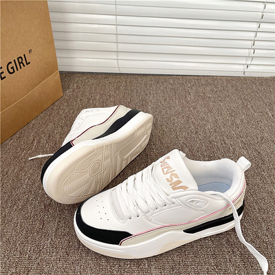 情侣鞋子男2025冬新款板鞋女ins复古厚底学生百搭运动休闲跑步鞋