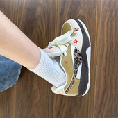 米姜黄原创小众厚底面包鞋 2025新款 女百搭运动休闲板鞋 学生小白鞋