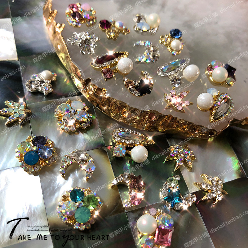 新品 日系美甲合金饰品 带钻枫叶/月亮/组合钻/四叶草 金属钻饰