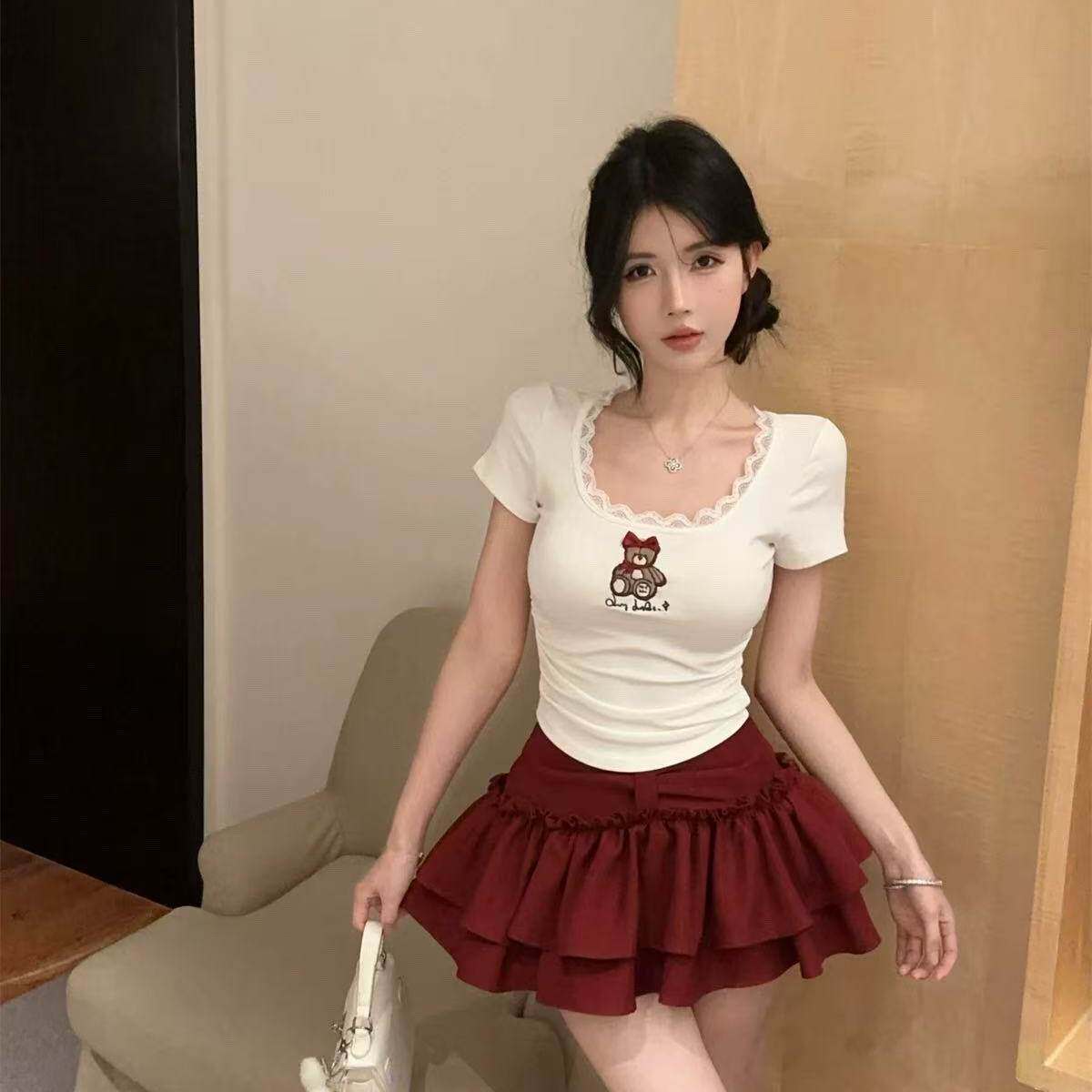 小个子时尚性感方领蕾丝