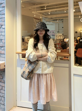 TheDouerr 爱尔兰初雪米白镂空手工钩花扣开衫针织毛衣长袖外套