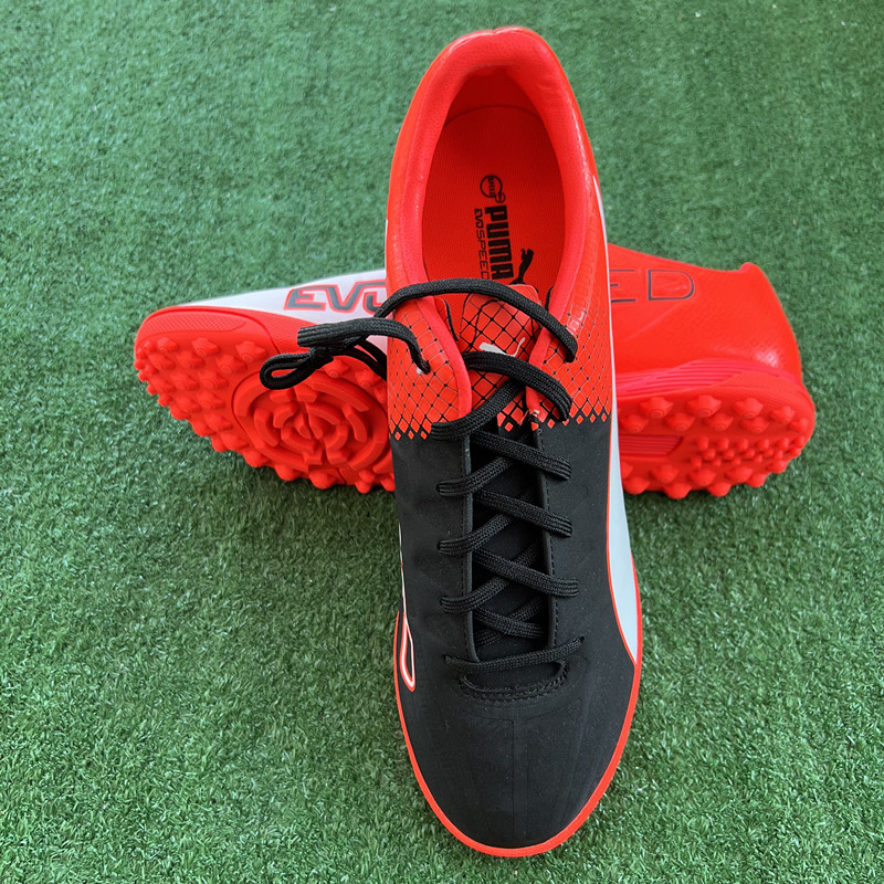 专柜PUMA彪马evoSPEED 4.5碎钉TF轻速度型人草轻量黑白鸳鸯足球鞋