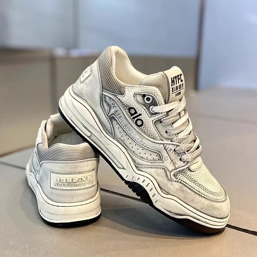 欧洲站男鞋2025秋季新款小白鞋男潮牌高级感运动休闲平底板鞋潮鞋,流行男鞋,单鞋,淘宝优惠券,粉丝福利购,淘宝优惠卷