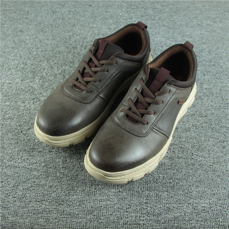 男士头层牛皮休闲皮鞋轻质软底