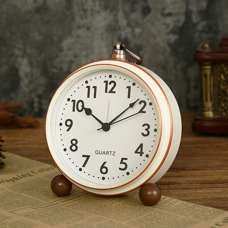 美式小台钟闹钟表复古床头闹铃静音老式轻奢卧室宿舍桌面摆件时钟