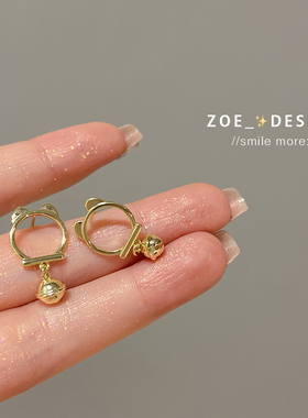 925银针镂空叮当猫耳钉小众设计卡通可爱猫咪免摘耳环学生饰品女