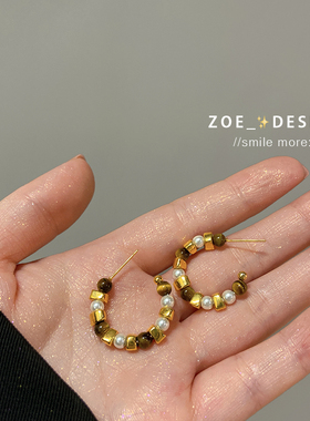 高级感复古琥珀色C字耳钉女简约法式时髦洋气耳环耳饰925银针耳圈