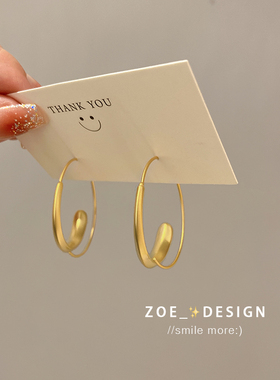 气质金属不规则耳圈高级感金色磨砂耳环女春季个性圆圈设计耳饰潮