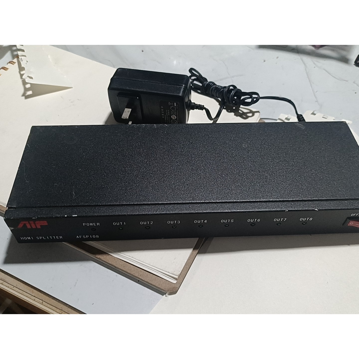 艾孚HDMI高清分配器，型号AFSP108，一进八出。带电源议价产品