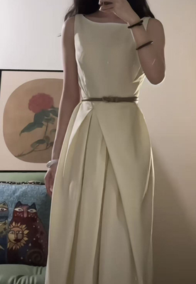 芷汀「玉子小姐」法式小众设计无袖高级感初恋领证小白裙气质长裙