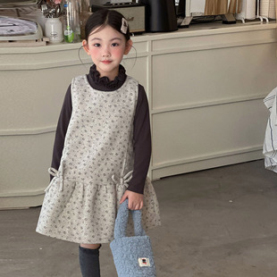 女童轻奢小众高端呢子背心裙连衣裙秋冬款2026新款儿童韩系裙子
