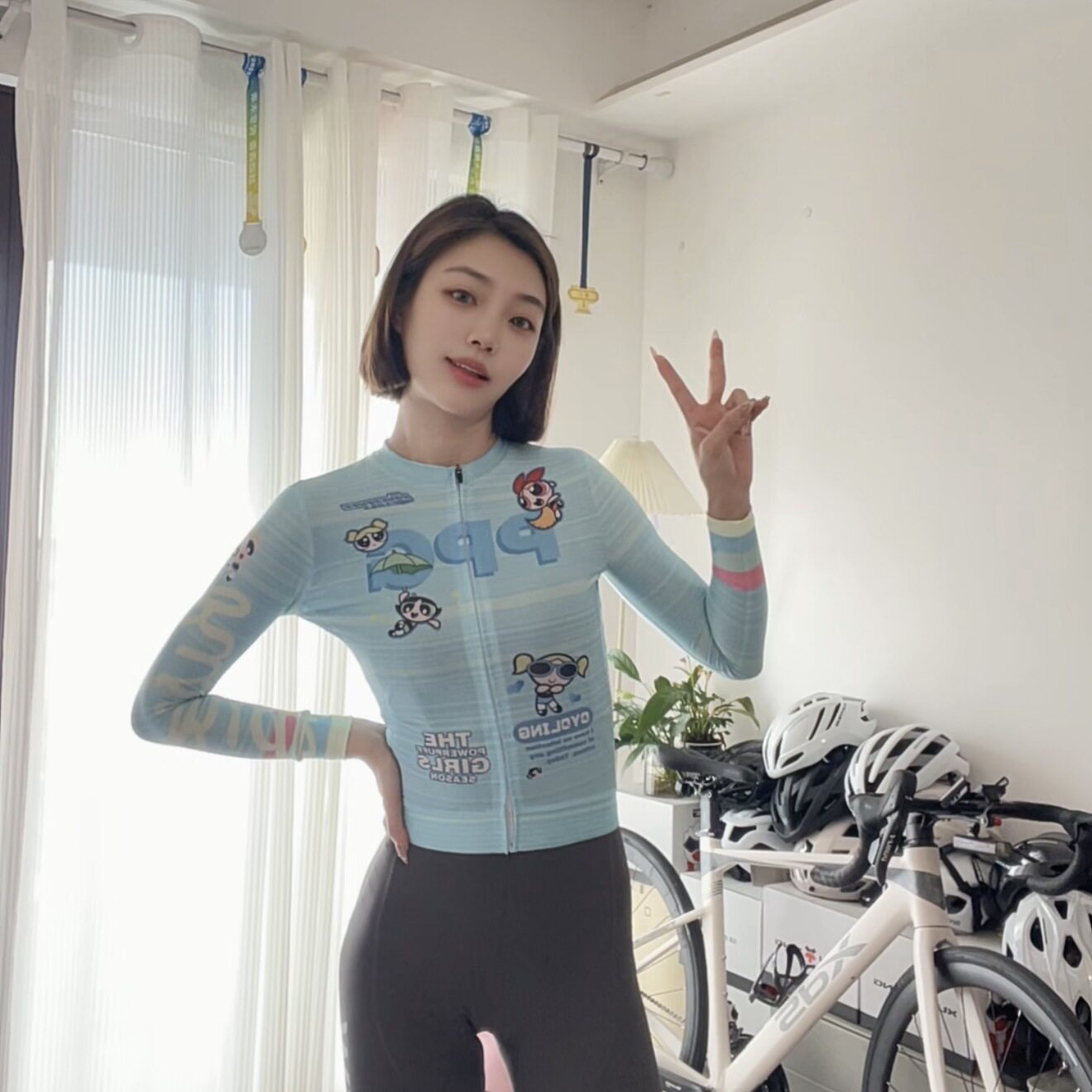 蓝粉KT织带骑行服薄款与抓绒款长袖自行车服