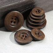 圆形牛角四眼衣服纽扣时尚 扣子配件 口西装 装 饰大衣风衣毛衣钮扣袖