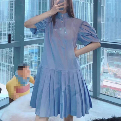 法式设计感百褶短袖连衣裙女2024夏季新款小个子立领气质裙子