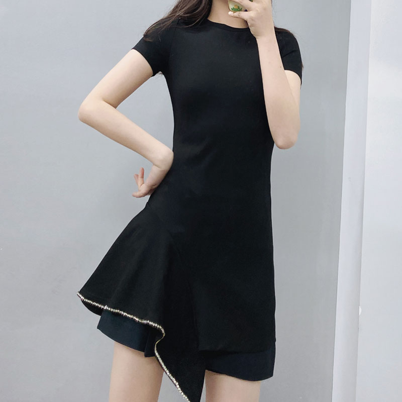 夏季不规则收腰显瘦小黑裙赫本风