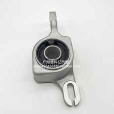 Рука рукавом