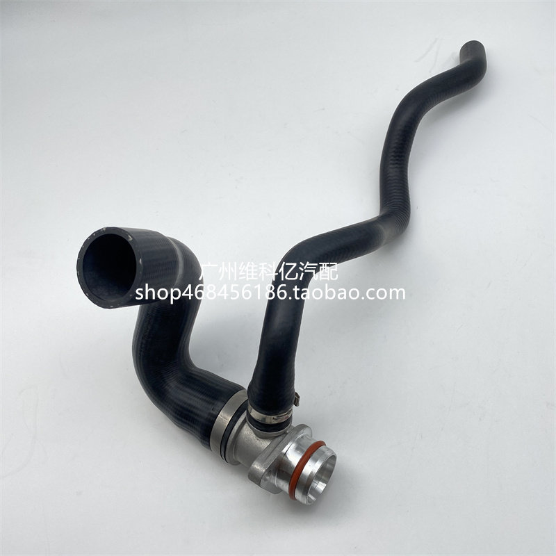 适用宝马3系F30F35水泵水管320Li缸盖328Li缸体水管N20散热器220i
