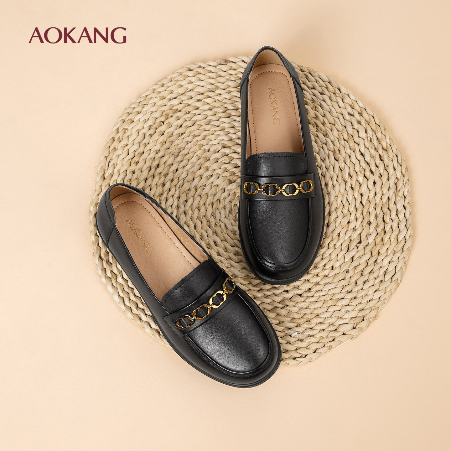 奥康女鞋2026春季新款真皮软底妈妈鞋平底中老年单鞋不累脚乐福鞋