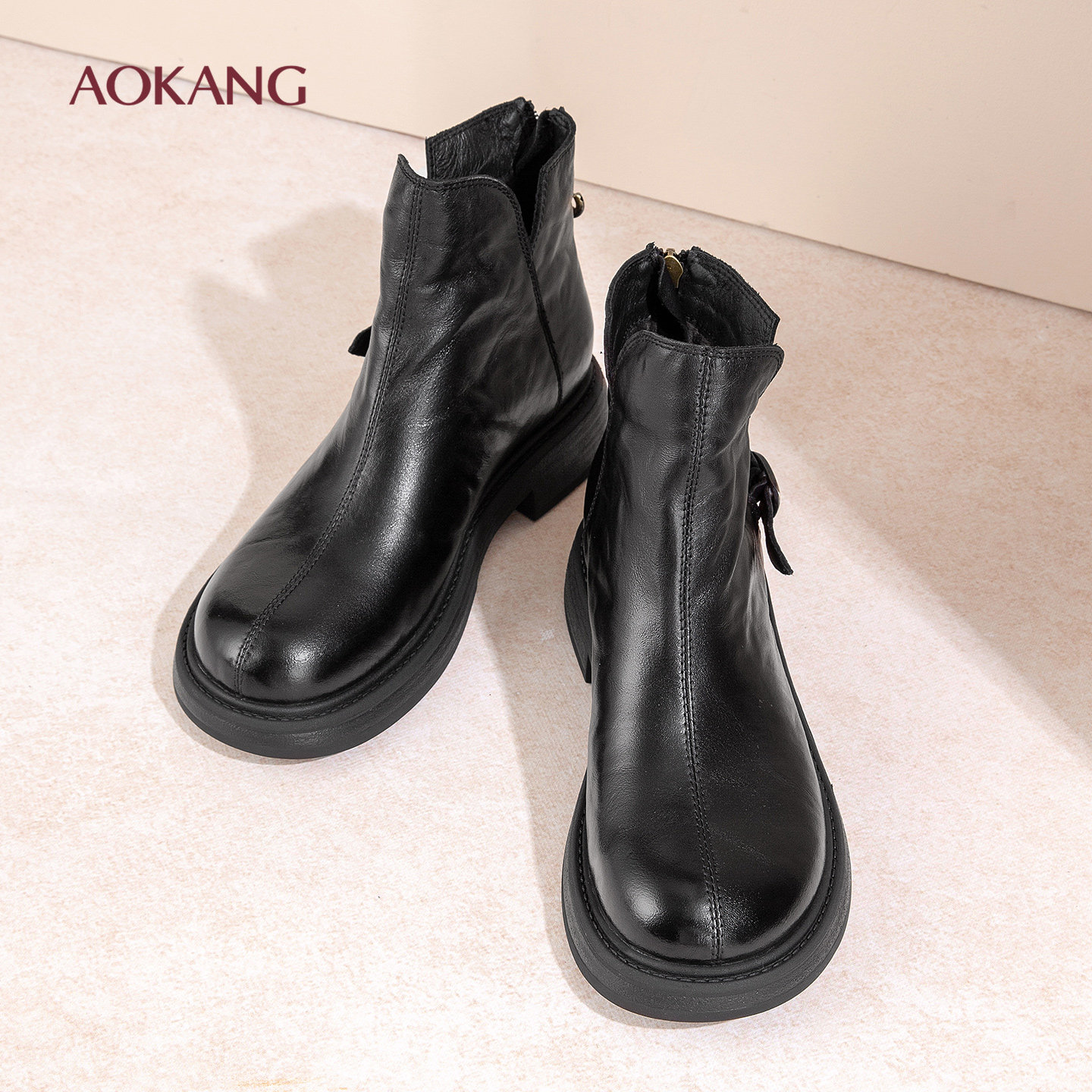 奥康女鞋2025年秋冬新款休闲粗跟短靴英伦风妈妈皮靴百搭切尔西靴,女鞋,切尔西靴,淘宝优惠券,粉丝福利购,淘宝优惠卷
